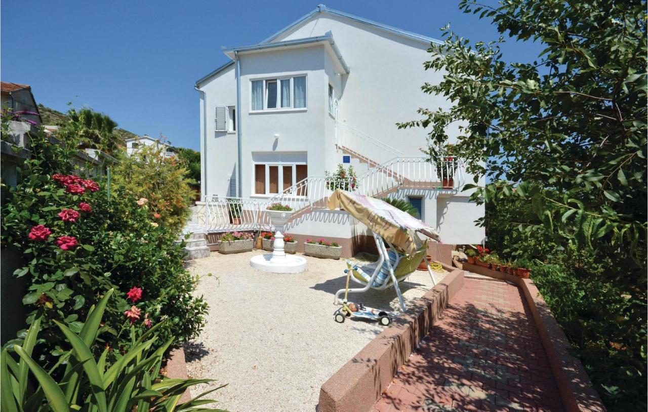 Gorgeous Apartment In Marina With Wifi Kültér fotó