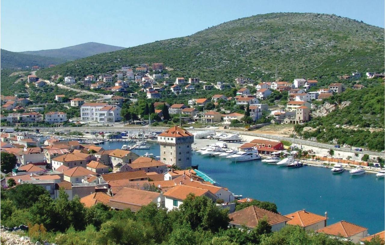 Gorgeous Apartment In Marina With Wifi Kültér fotó