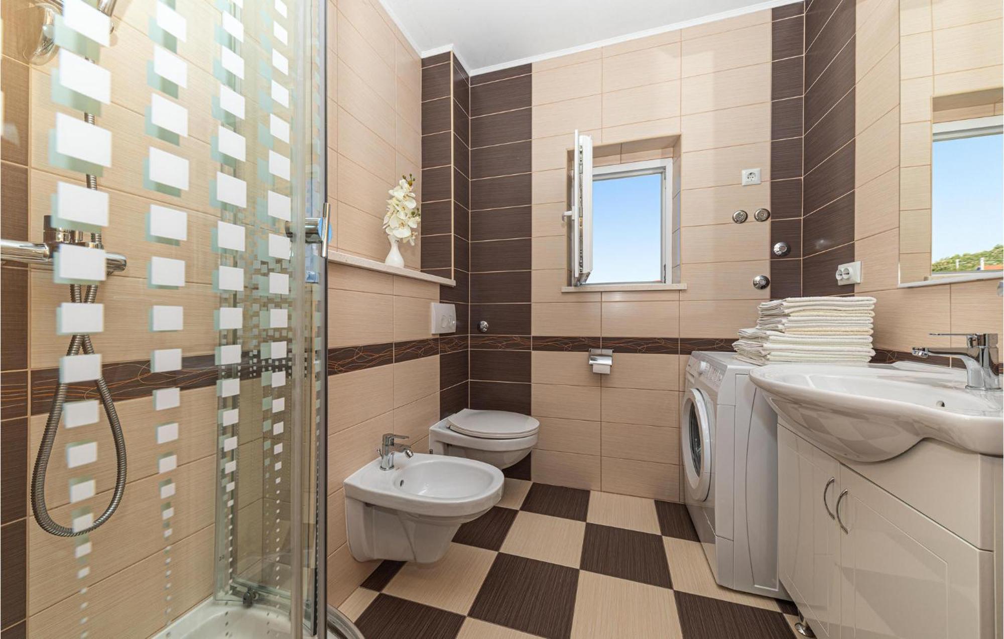Gorgeous Apartment In Marina With Wifi Kültér fotó